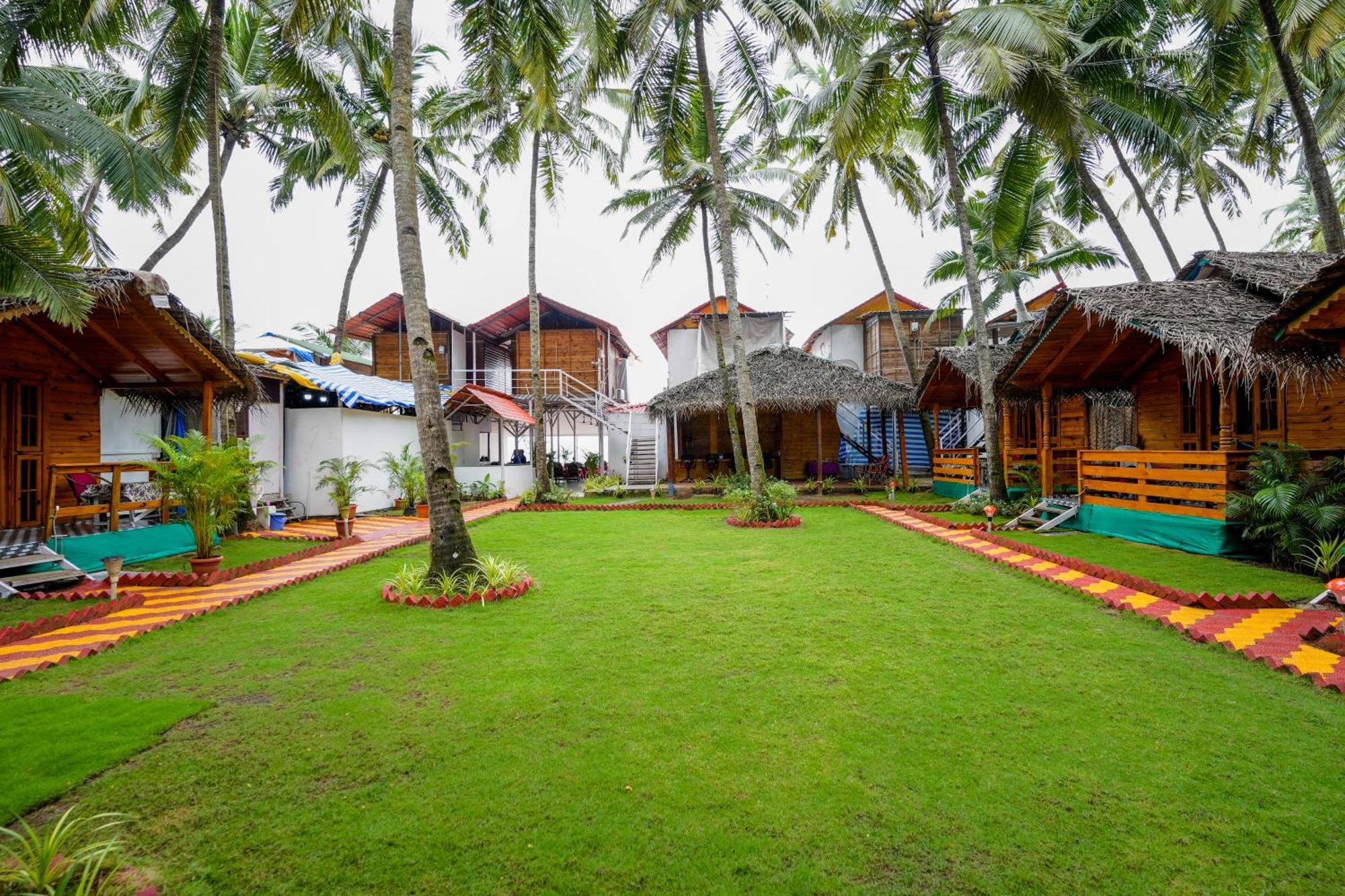 Om Sai Beach Resort Agonda Esterno foto